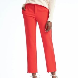 Avery Straight-Fit Scallop-Hem Ankle Pant Red
